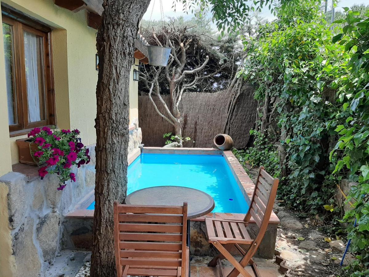 Acogedora Casa Rural En La Sierra De Madrid Mataelpino Eksteriør billede