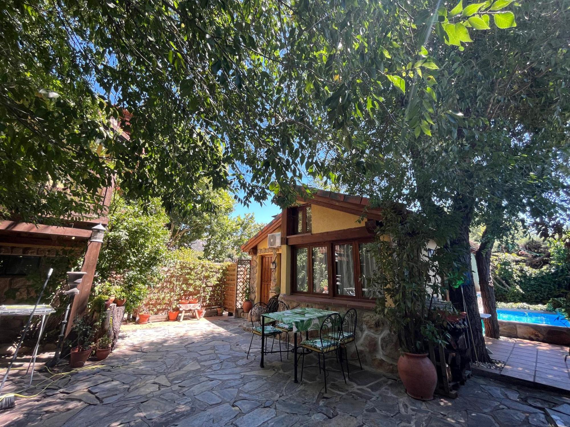 Acogedora Casa Rural En La Sierra De Madrid Mataelpino Eksteriør billede